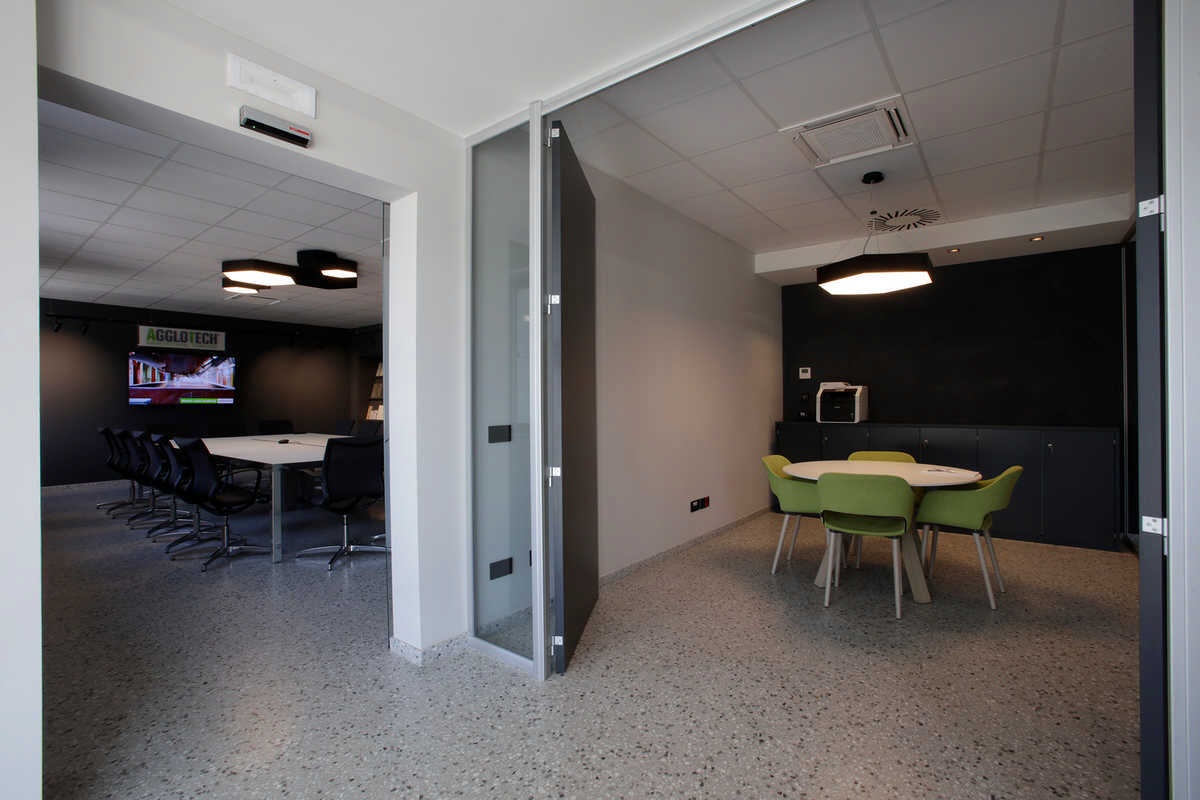agglotech offices - verona italy - custom REG 3594 - centri direzionali 14.jpg