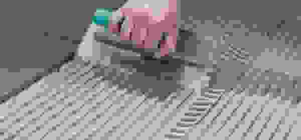 Fliesen & Naturstein verlegen