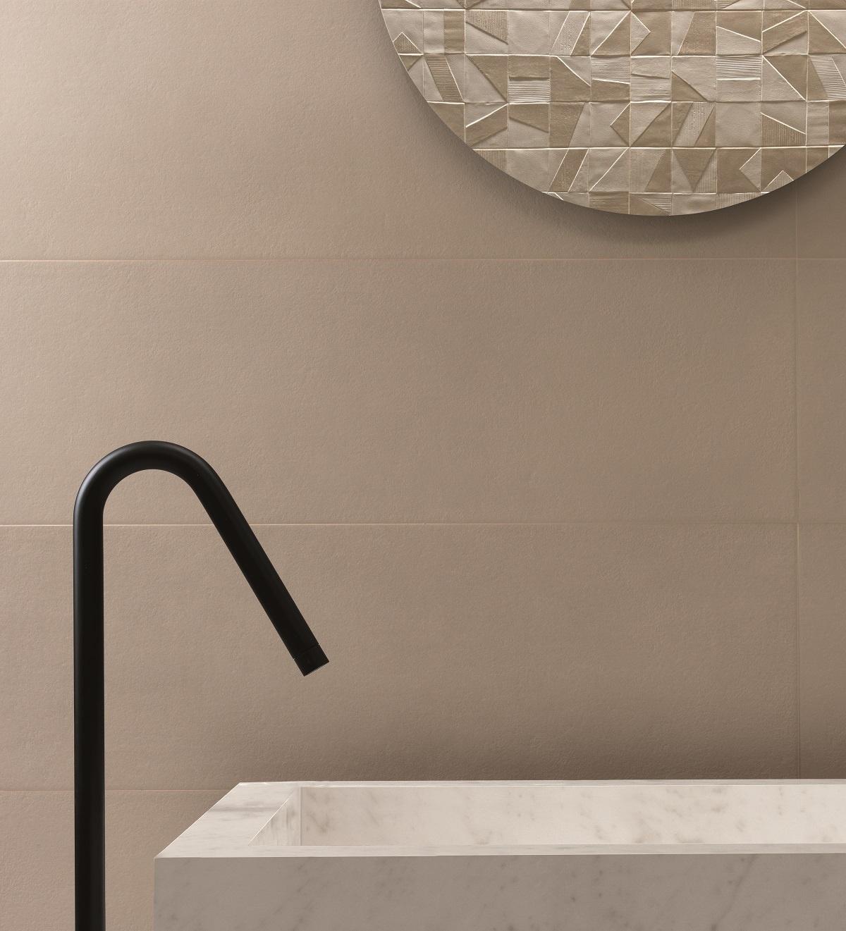 fap_mat&more_2019_bagno_b03_002_taupe&brown_hr.jpg
